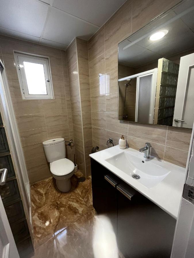 Estupendo Apartamento En Estacion-Centro, Wifi, Agua Por Osmosis Cartagena Exterior foto