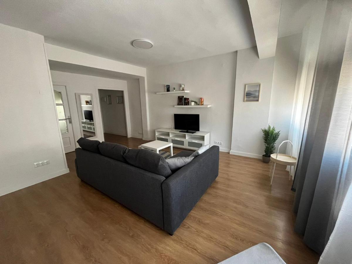 Estupendo Apartamento En Estacion-Centro, Wifi, Agua Por Osmosis Cartagena Exterior foto