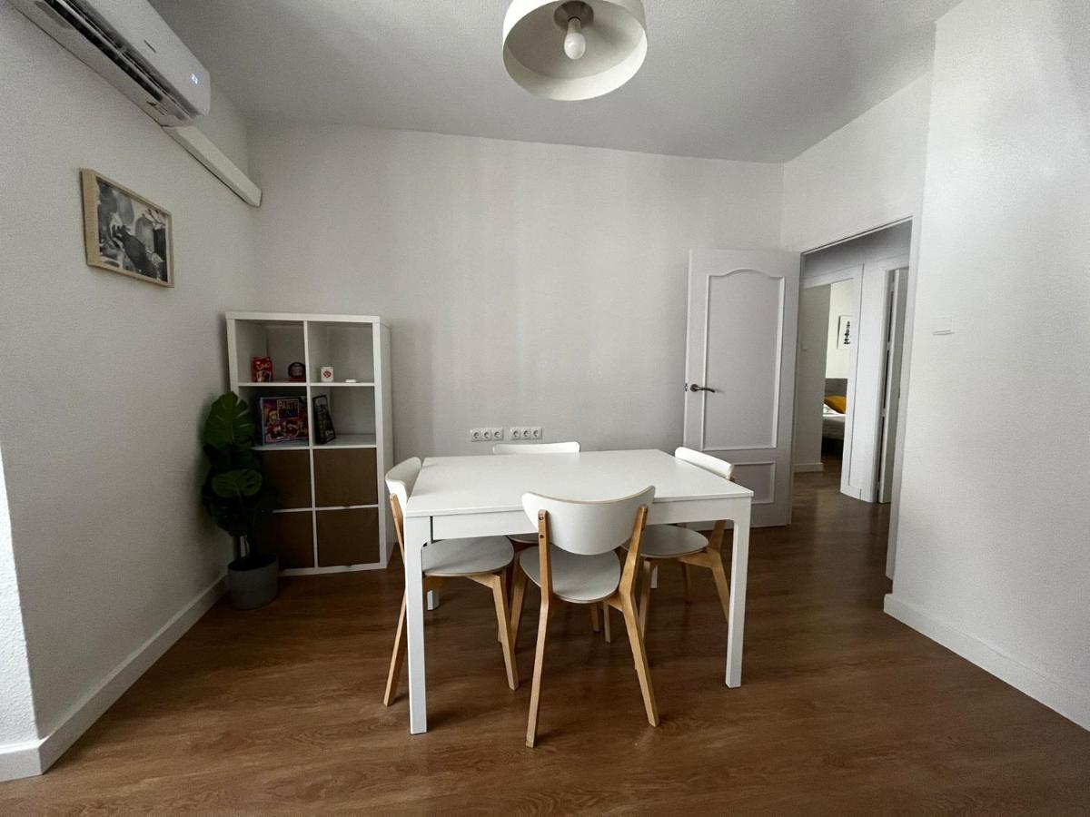 Estupendo Apartamento En Estacion-Centro, Wifi, Agua Por Osmosis Cartagena Exterior foto